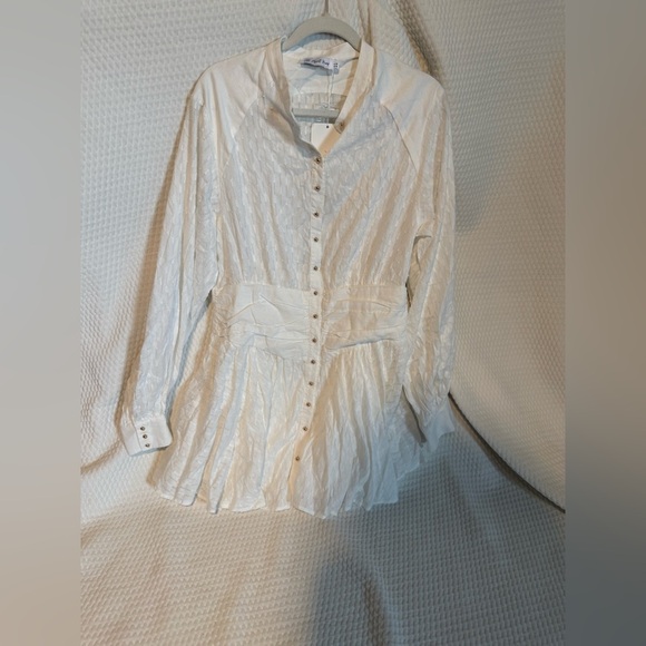 All About May Tunic - Picture 1 of 4